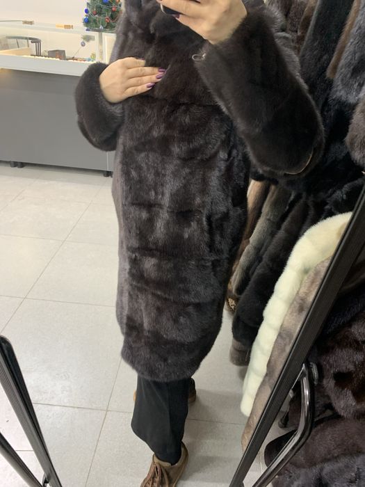 Шуба норковая . г.Астана
