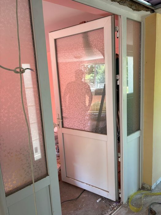 Ușa termopan mare plus un geam Oferta