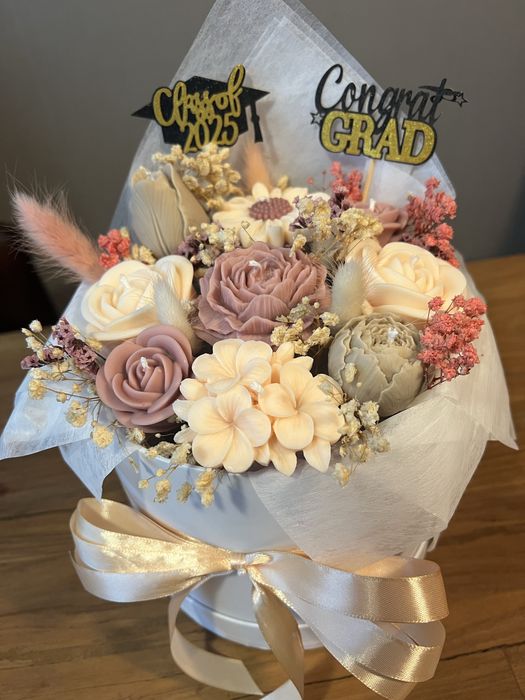 Соеви свещи и букети за всеки повод, подарете ухание!