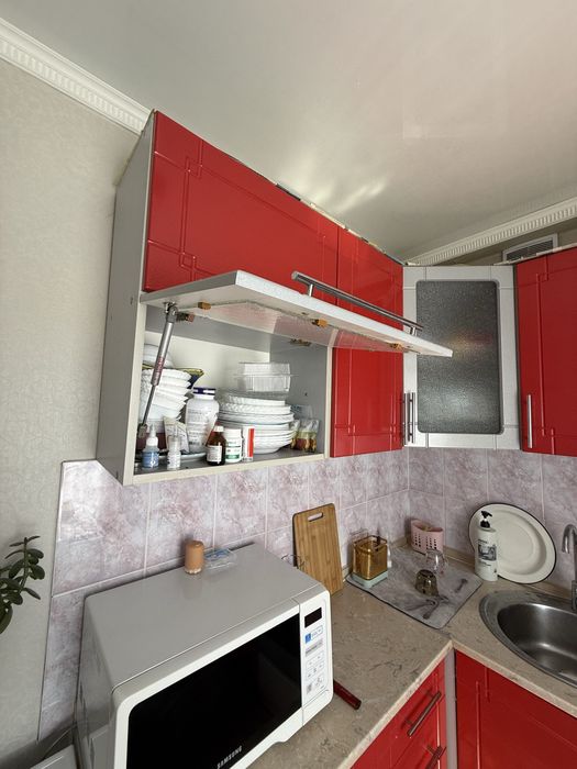 Срочно продам кухню