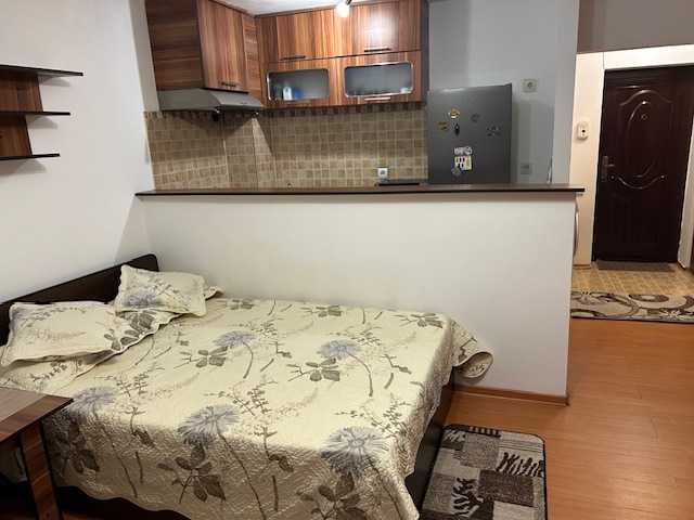 Inchiriez garsoniera pe termen lung, str Baba Novac