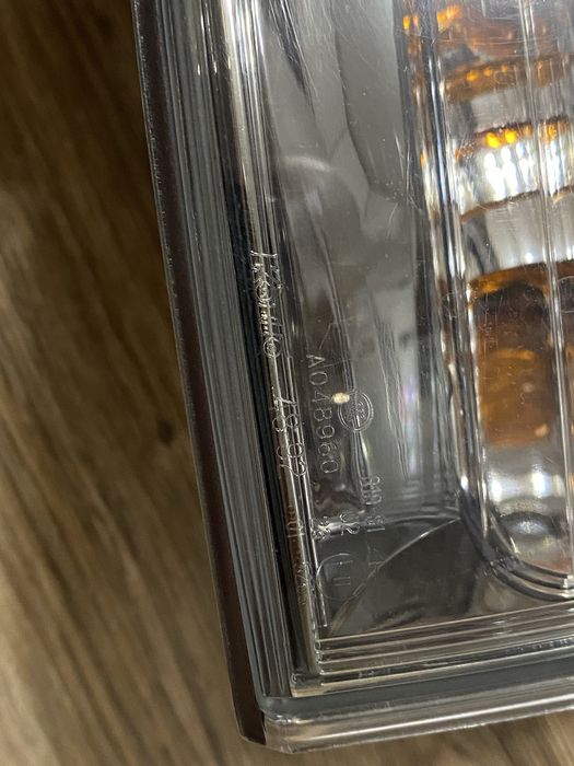 Задний левый фонарь Lexus Rx 350