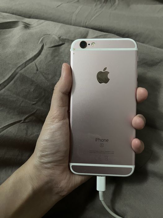 iPhone 6s, 64 GB, Touch ID работает