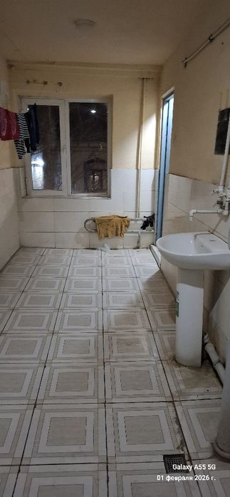 Yakkasaroy arenda Rakat mahalla  1 xonali ofshijita oilaga beriladi