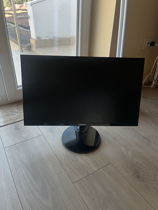 Монитор Samsung SF350 24" Full HD (PLS матрица / HDMI / FreeSync)