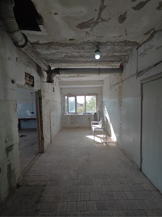 Сдается коммерчекое помещение 200 кв м