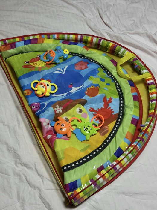 Детский развивающий коврик