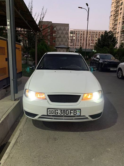 Nexia 2 1.6 donc Super gaz benzin