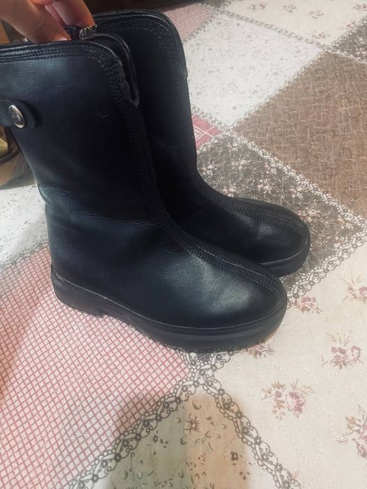 Продаются детские сапожки 31 размер