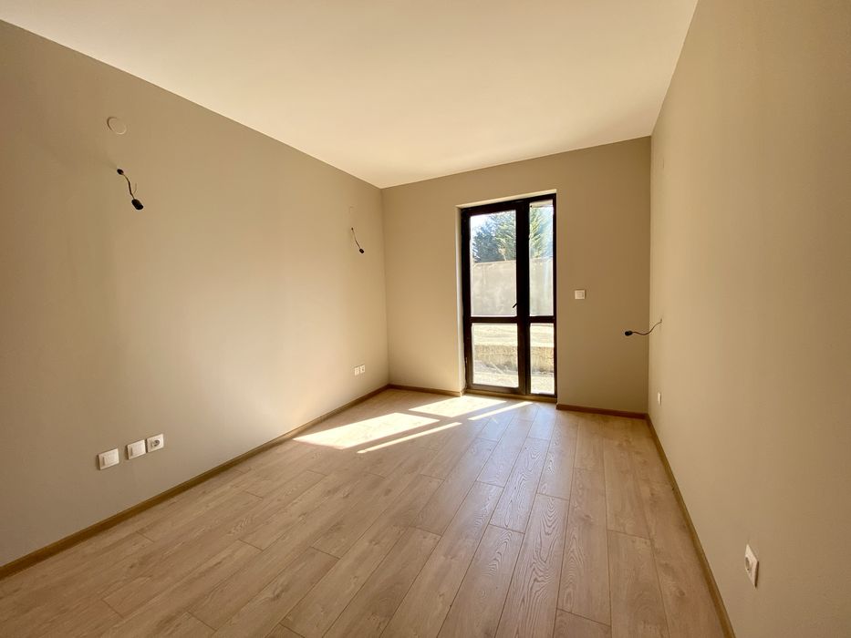 Продава се Тристаен апартамент в Банско - 116 кв.м за 621 €/кв.м - Снимка #2