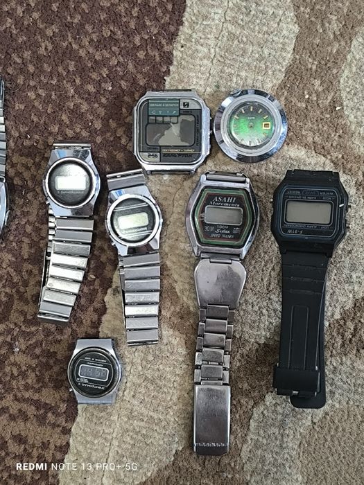 Продам часы ССР  и прочее