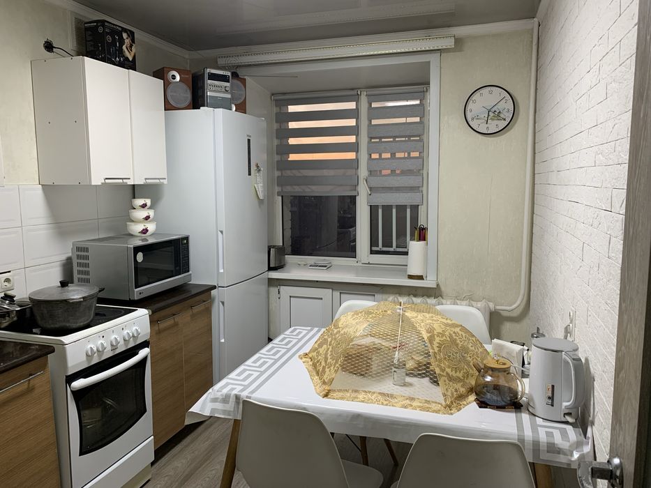 Продам 3-х на Крылова!