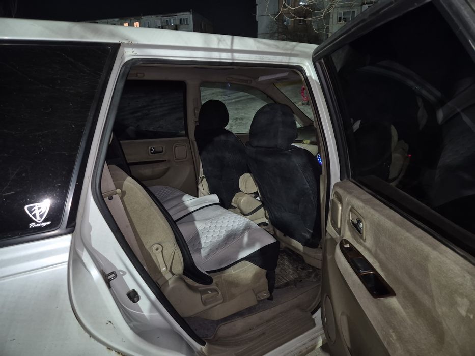 Продам Nissan presage