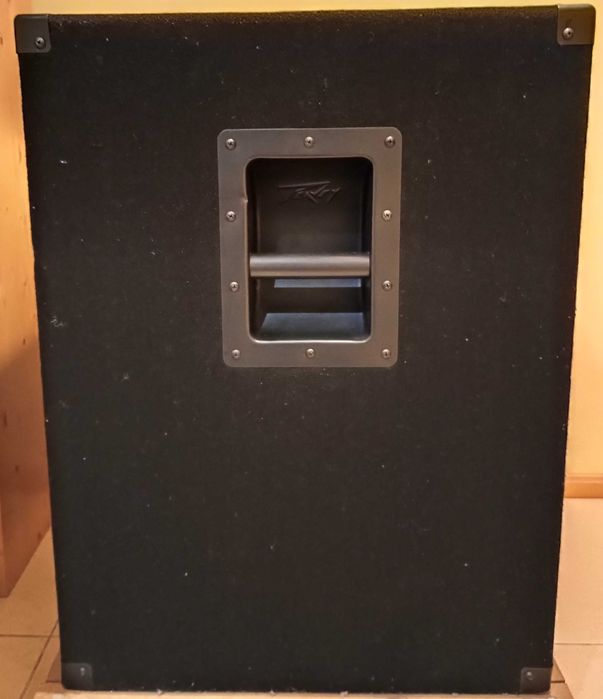 Продавам пасивен субуфер Peavey PV 118 Sub - 400W, 18 инчов