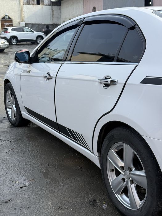 Епика машина.