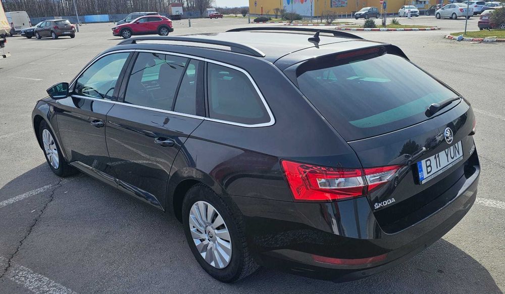 Skoda Superb 190CP* DSG* km reali* fara accident* intretinuta