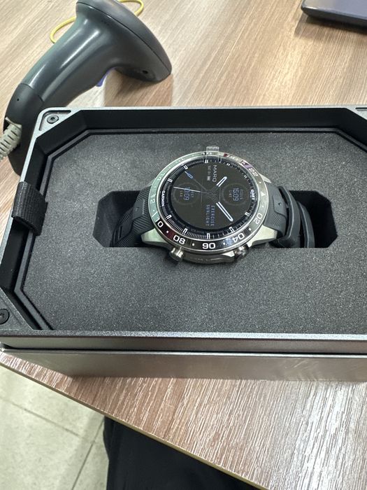 Garmin MARQ Aviator Gen 2 серебристый