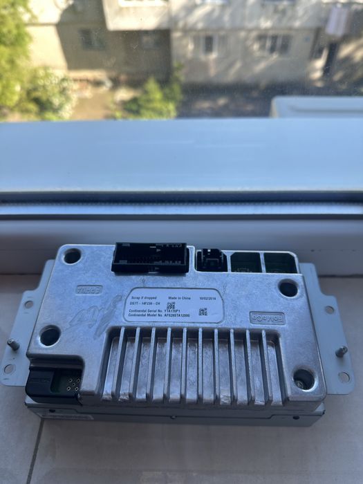 Display navigație Ford Mondeo Mk5 SYNC 2