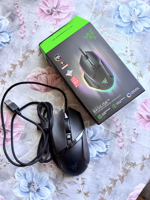 Геймърска мишка - Razer Basilisk V3