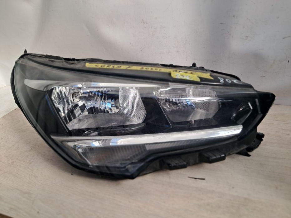 Фар Opel Corsa F  2018/2021г