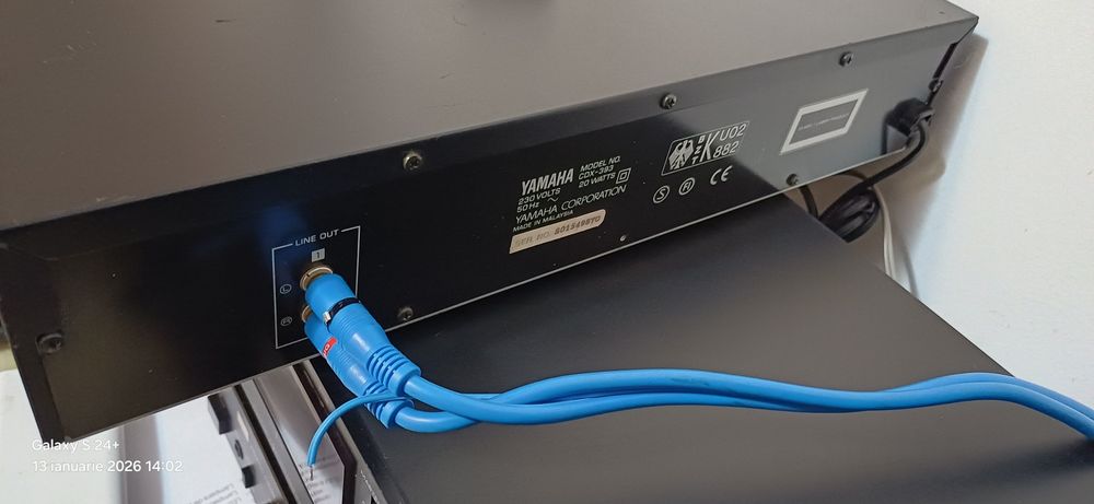 Cd player Yamaha CDX-393 cu telecomanda