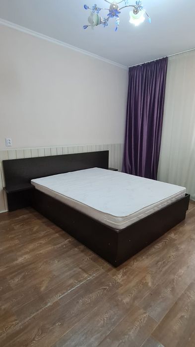 Продам кухонный мебель и кровать