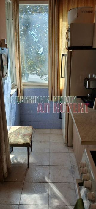 Продава се Тристаен апартамент в Варна, Спортна зала - 85 кв.м за 2189 €/кв.м - Снимка #3