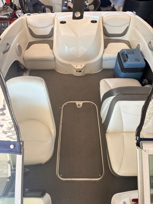 Vand  Barca Bayliner 175 GT motor 135 cp inboard