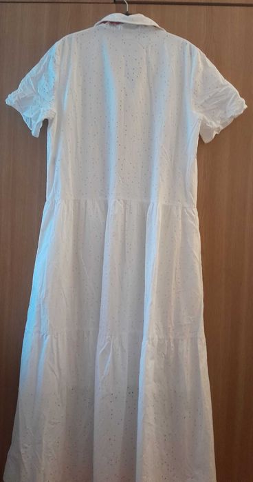 Rochie albă, nouă, lungă, de bumbac, broderie spartă, mărime mare