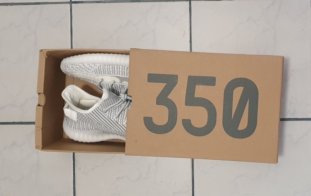 yeezy 350 v2 albi