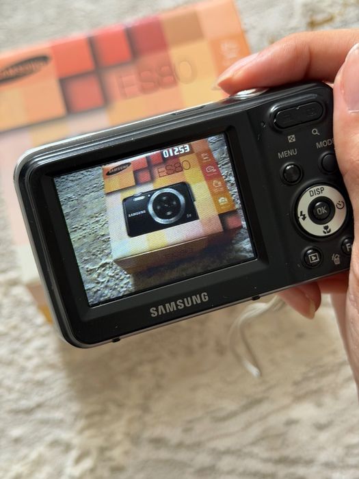Цифровая камера Samsung ES80, мыльница