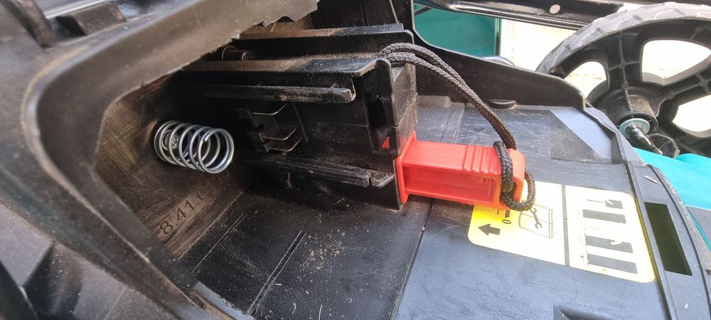 Косачка Vonroc 40v LM504DC
