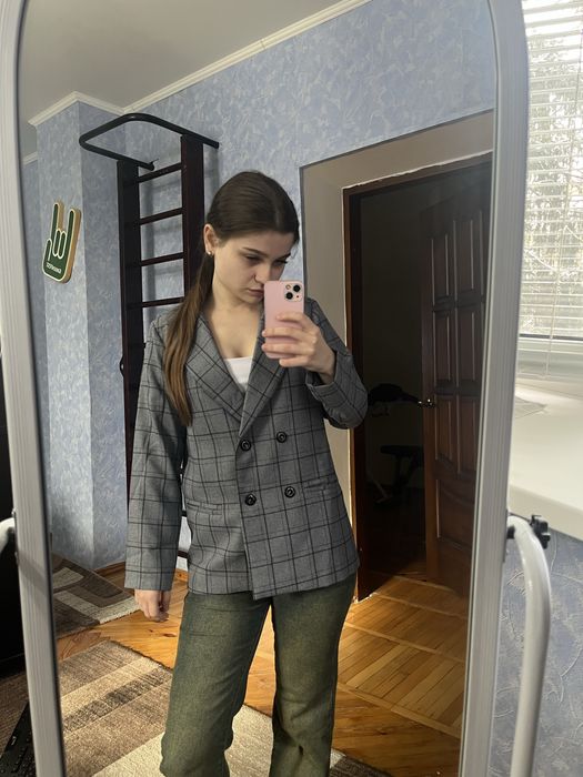 Одежда S, M по 2 тыс