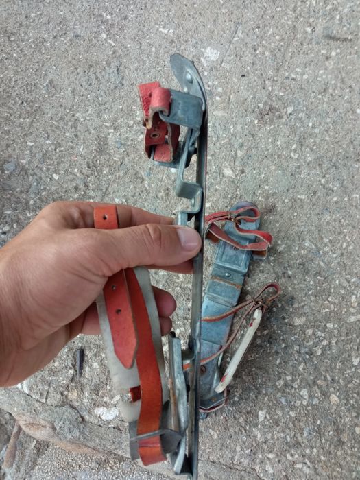 Кънки за сняг от преди 40 г