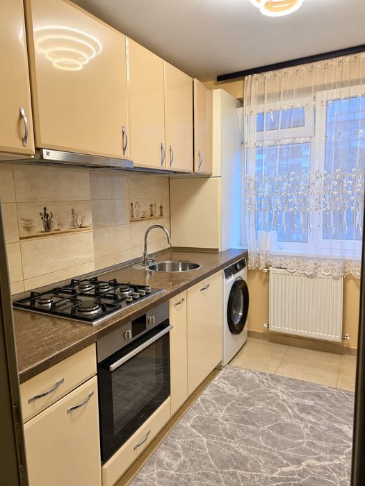 Apartament 2 camere, centru
