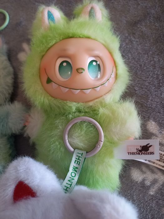 Плюшени играчка лабубу