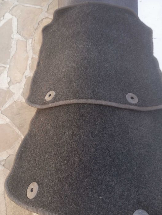 Стелки  оригинални за Ауди А3