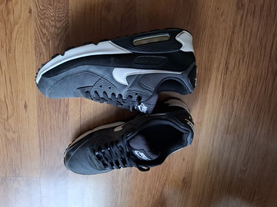Nike air max 90 маратонки 45 номер.