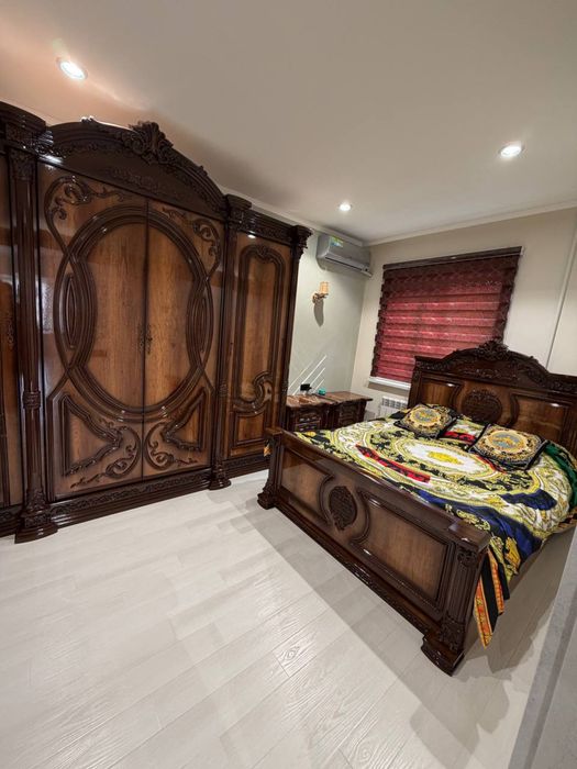 2/2/4 Ц 5, Монумент мужества, метро минор