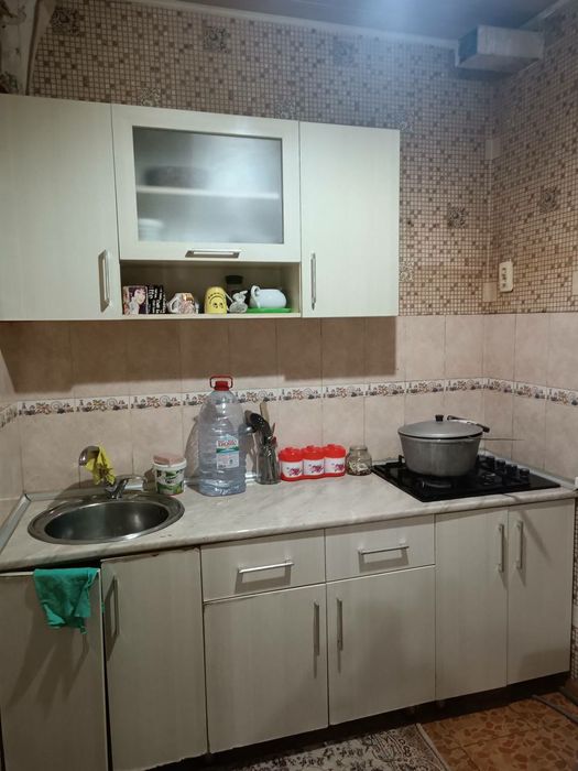 Продается на чиланзаре 2х ком