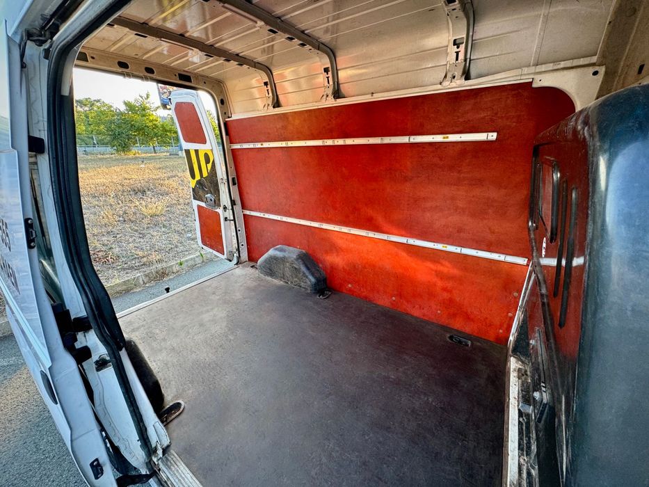 Товарен Бус под Наем Бургас, Преместване Превоз Хамалски Услуги