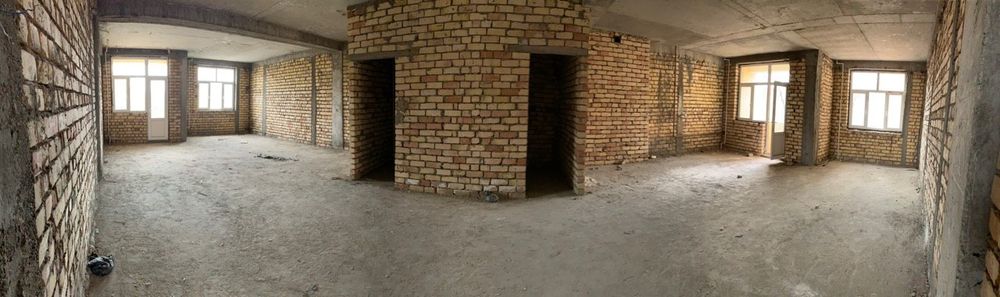 Продается квартира 105м2 + гараж на два автомобиля срочно