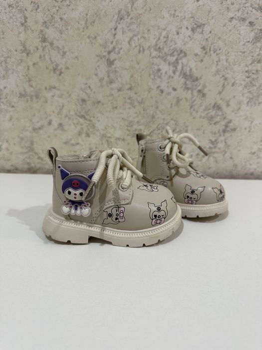 Продам ботинки на девочку