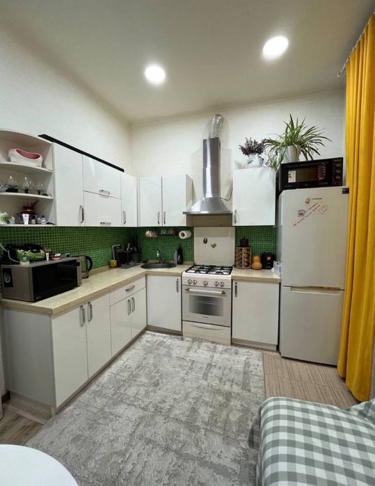 Чиланзар 2‼️ 2/4/4 Высокопотолочка Мебель и Техника