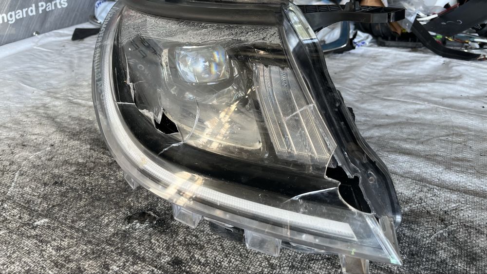 BYD Dolphin 2023- ляв и десен фар