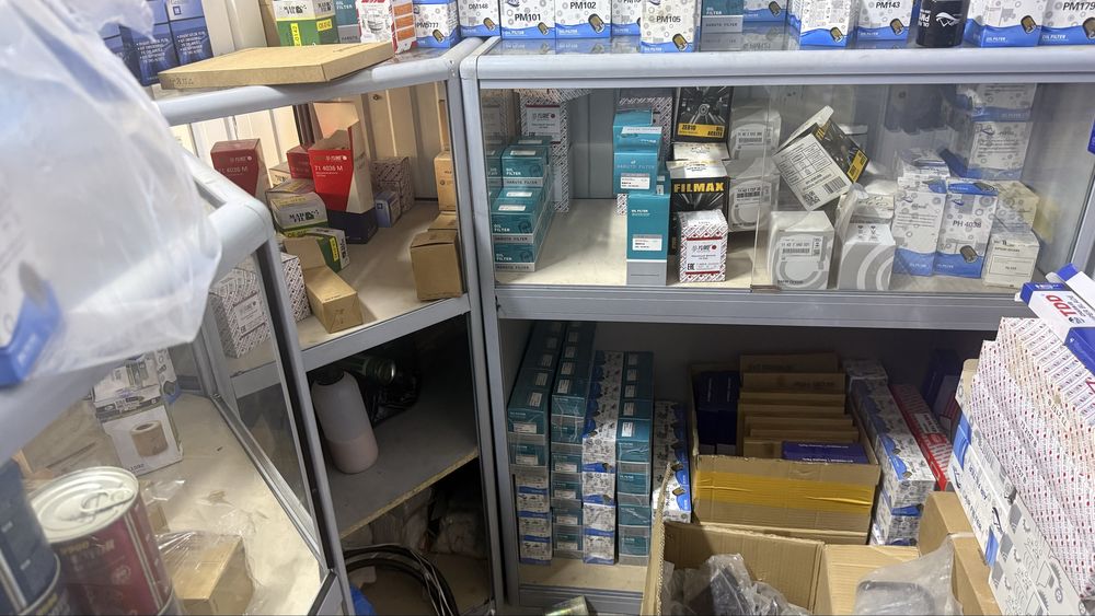 Продам Витрины б/у в хорошем состояний