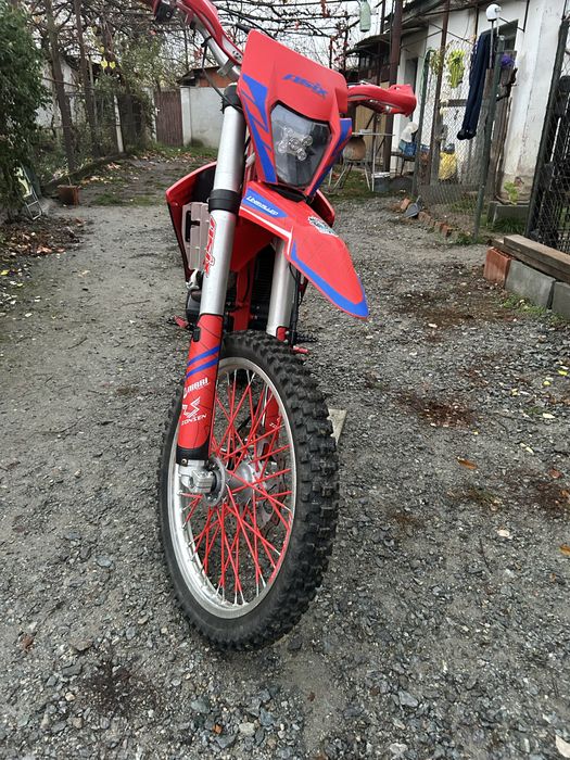 Vând cross de 300cc 4t