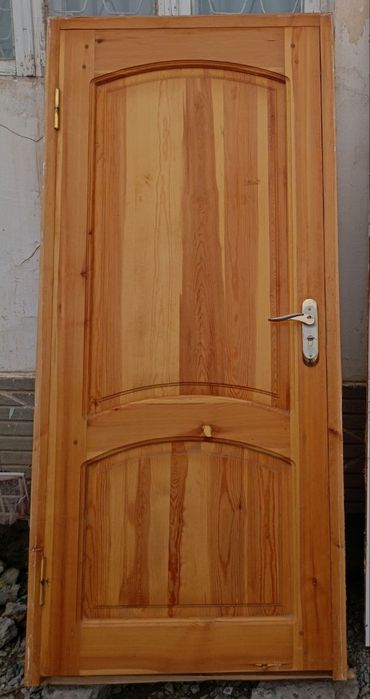 Eshiklar sotiladi