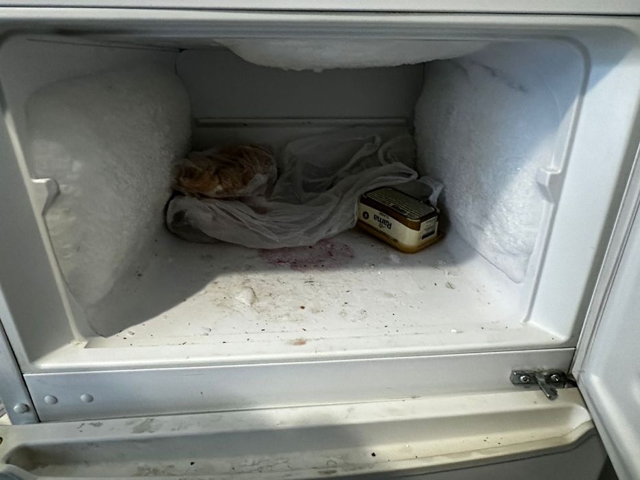 Холодильник,стиральная машина