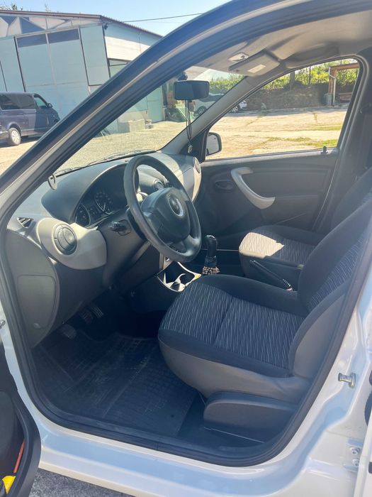 Dacia Logan 1.2 benzina 67600KM